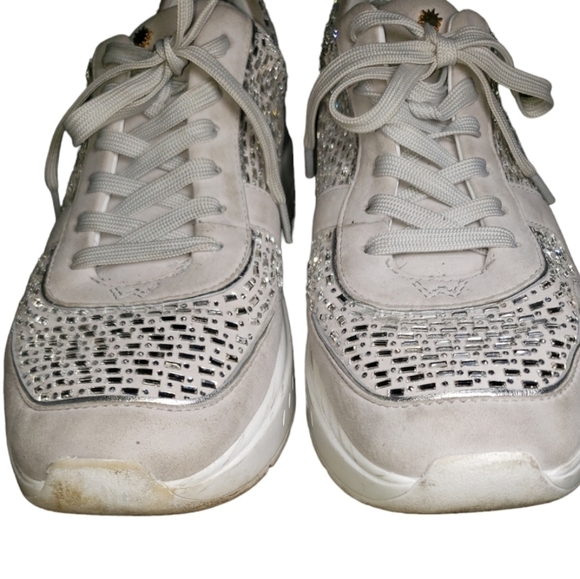 Stuart Weitzman Christa Embellished Fashion Sneaker Size 10 - Picture 11 of 12